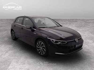 Volkswagen Golf 1.5 eTSI EVO ACT Style DSG Nero usata Lucca