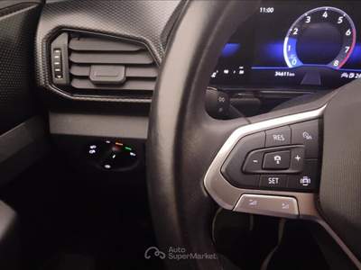 Volkswagen T-Cross 1.0 TSI Style Blu/Azzurro usata Lucca