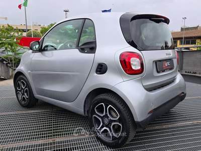 Smart ForTwo 1.0 71 CV TWINAMIC CERCHI PELLE TETTO PANO KM 54000 CERT Argento usata Roma