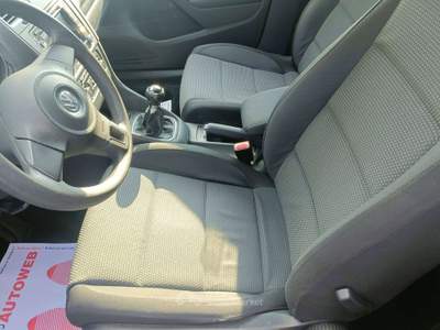 Volkswagen Golf 5p 1.6 tdi Comfortline Nero usata Cassina de' Pecchi