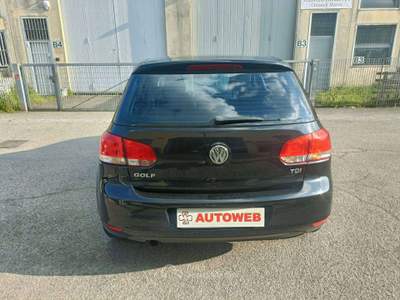 Volkswagen Golf 5p 1.6 tdi Comfortline Nero usata Cassina de' Pecchi