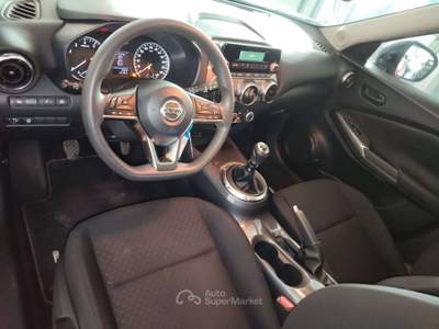 Nissan Juke Juke II 2020 1.0 dig-t Visia 114cv Rosso usata Bologna