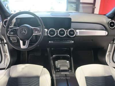 Mercedes-Benz Classe GLB MERCEDES-BENZ GLB 180D 115CV AUTOMATIC SPORT ( FAR Bianco usata Salerno