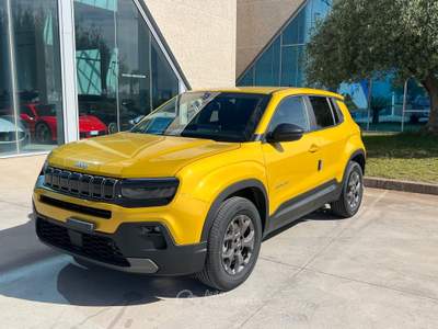 Jeep Avenger 110 CV MHEV Longitude - Possibilità noleggio no scoring Giallo usata Gela