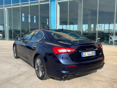 Maserati Ghibli 3.0 V6 ds Granlusso 250cv Blu/Azzurro usata Gela