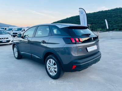 Peugeot 3008 Active Pack UniProprietario Euro 6E Grigio usata Concesio