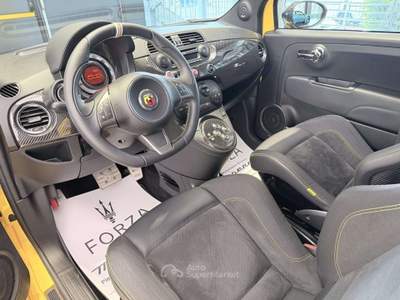 Abarth 695 695 1.4 t-jet Tributo Ferrari 180cv MTA 1-299 Giallo usata Venaria Reale