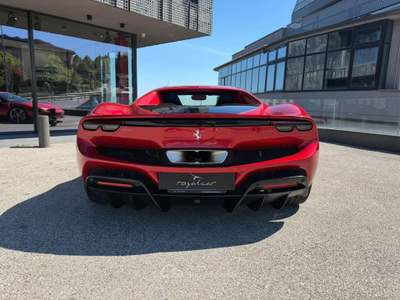 Ferrari 296 296 GTB Rosso usata BORGO MAGGIORE SAN MARINO