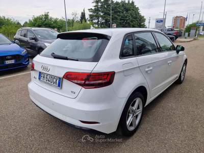 Audi A3 Sport Back 1.6 TDI Business Bianco usata Imola