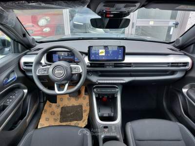 Jeep Avenger 1.2 Turbo 110 CV MHEV Summit km.0 PREZZO REALE!! Grigio usata GRASSOBBIO