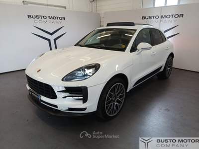 Porsche Macan Macan 2.0 245cv pdk Bianco usata Olgiate Olona