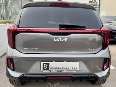 Kia Picanto 1.2 12V 5 porte AMT GT Line Grigio usata Castellammare di Stabia
