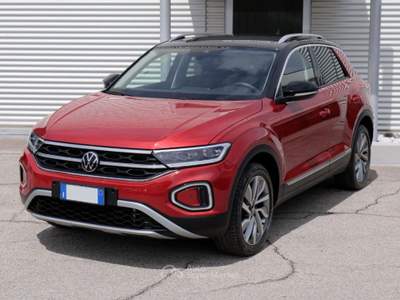 Volkswagen T-Roc 2.0 Tdi 150cv 4motion Style Dsg Rosso usata Civita Castellana