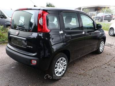 Fiat Pandina 1.0 FireFly 65 CV Hybrid Icon 5 posti Nero usata Melegnano