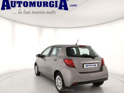 Toyota Yaris 1.0 5 porte Lounge Beige usata Barletta