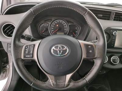 Toyota Yaris 1.0 5 porte Lounge Beige usata Barletta
