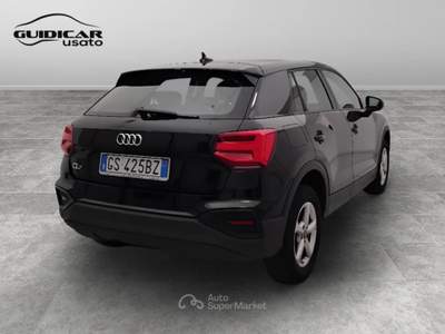 Audi Q2 30 2.0 TDI Business Nero usata Lucca