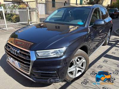 Audi Q5 40 2.0 tdi mhev Business Design quattro 204cv s-tronic Blu/Azzurro usata Bologna