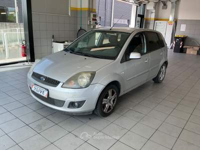 Ford Fiesta AUTO CON POCHI CHILOMETRI VALIDA PER NEOPATENTATI usata CALCINAIA