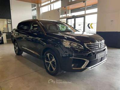 Peugeot 5008 5008 II 2016 1.5 bluehdi Allure s Nero usata Verona