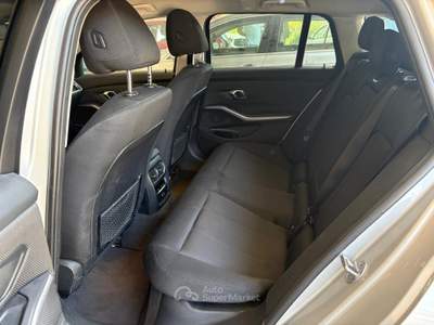 BMW Serie 3 325tds d Touring IBRIDO 48V AUTOMATICO Argento usata Guastalla