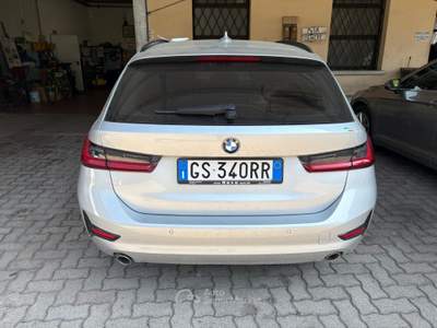 BMW Serie 3 325tds d Touring IBRIDO 48V AUTOMATICO Argento usata Guastalla