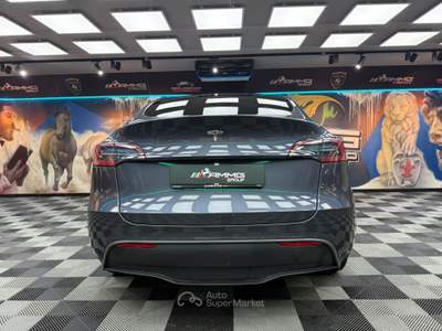 Tesla Model Y (222) Grigio usata Calenzano