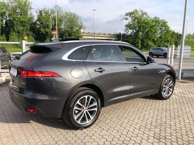 Jaguar F-Pace F-Pace 2015 2.0d Prestige awd 180cv auto Nero usata Rezzato