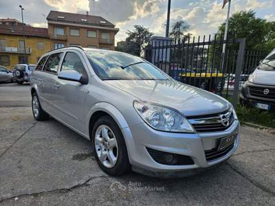 Opel Astra Astra SW 1.7 cdti Cosmo 101cv Grigio usata Torino