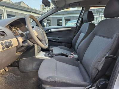 Opel Astra Astra SW 1.7 cdti Cosmo 101cv Grigio usata Torino