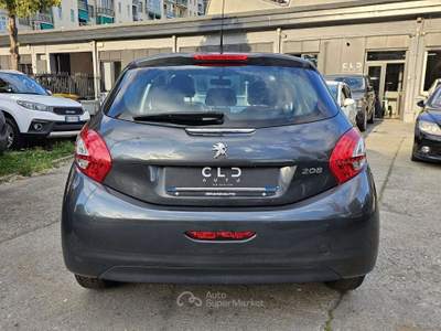 Peugeot 208 1.2 PureTech 82cv Allure Grigio usata Torino