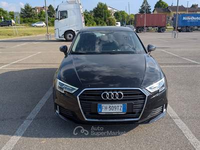 Audi A3 Unico proprietario-paddle shift,sensori ant.post.,cruise control Nero usata Ovada