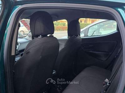 Lancia Ypsilon 1.0 FireFly 5 porte S&S Hybrid Ecochic Gold Verde usata CASTIGLIONE OLONA