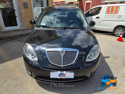 Lancia Ypsilon Ypsilon 1.2 8v Unyca Nero usata vicenza