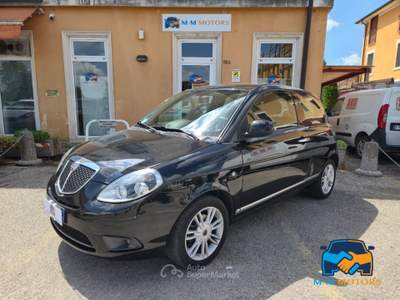 Lancia Ypsilon Ypsilon 1.2 8v Unyca Nero usata vicenza