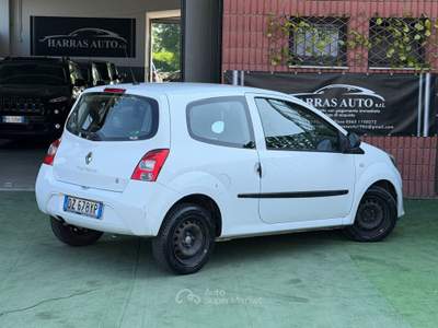 Renault Twingo Le Iene Bianco usata Fontanella