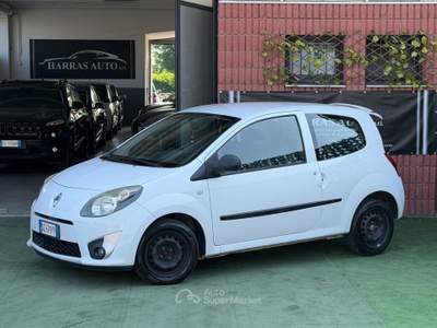Renault Twingo Le Iene Bianco usata Fontanella