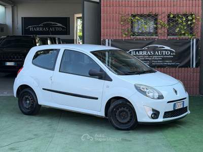 Renault Twingo Le Iene Bianco usata Fontanella