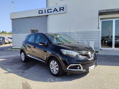 Renault Captur Start&Stop Nero usata Putignano