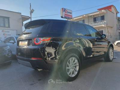 Land Rover Discovery Sport 150 CV SE Nero usata Sant'Egidio del Monte Albino
