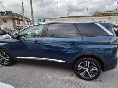 Peugeot 5008 S&S EAT8 Allure Pack Blu/Azzurro usata Sant'Egidio del Monte Albino