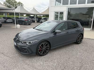 Volkswagen Golf Golf VIII 2.0 tdi GTD 200cv dsg Grigio usata Ferrara