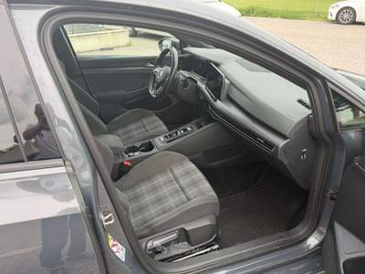 Volkswagen Golf Golf VIII 2.0 tdi GTD 200cv dsg Grigio usata Ferrara