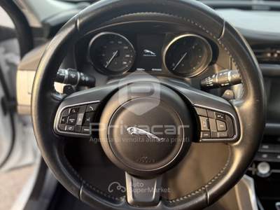 Jaguar XF JAGUAR XF 3.0 D V6 300 CV aut. Prestige Grigio usata QUINTO DI TREVISO