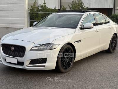 Jaguar XF JAGUAR XF 3.0 D V6 300 CV aut. Prestige Grigio usata QUINTO DI TREVISO
