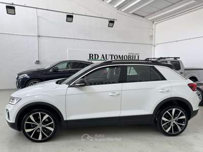 Volkswagen T-Roc 2.0 tdi Life 150CV DSG CERCHI DA 19 ORIGINALI GOMME NUOVE Bianco usata Ciserano