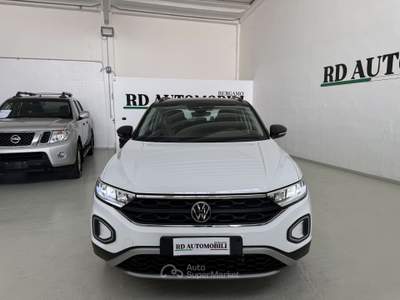 Volkswagen T-Roc 2.0 tdi Life 150CV DSG CERCHI DA 19 ORIGINALI GOMME NUOVE Bianco usata Ciserano