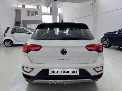 Volkswagen T-Roc 2.0 tdi Life 150CV DSG CERCHI DA 19 ORIGINALI GOMME NUOVE Bianco usata Ciserano