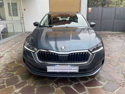 Skoda Octavia Wagon 1.4 tsi phev Executive dsg UNICO PROPRIETARIO BELLISSIMA Grigio usata Cesano Maderno
