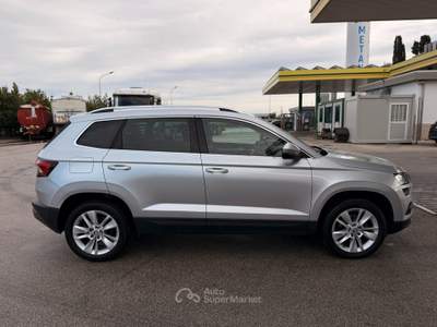 Skoda Karoq EVO SCR 115 CV DSG Executive Grigio usata Gravina in Puglia